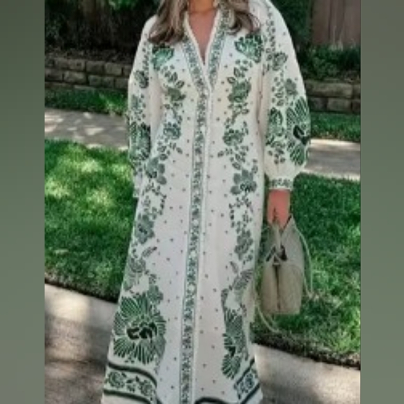 Dresses & Skirts - Boho Floral Tropical Maxi Kaftan Dress Long Sleeves White & Green Size Large